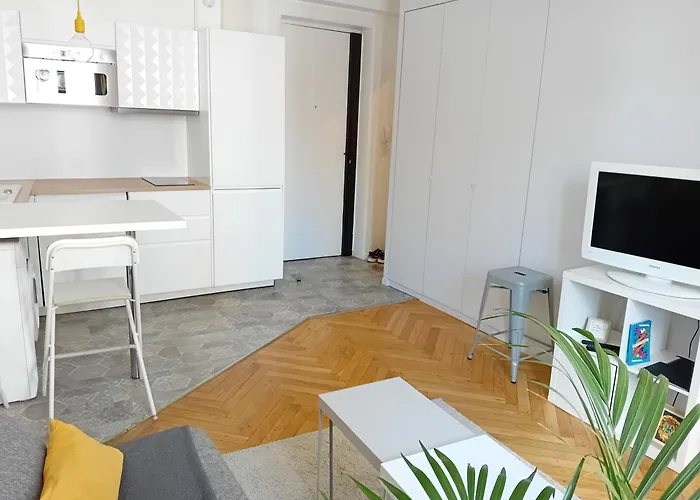 Escale 1 - Part Dieu Apartment